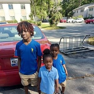 Meet your Posher, Candice